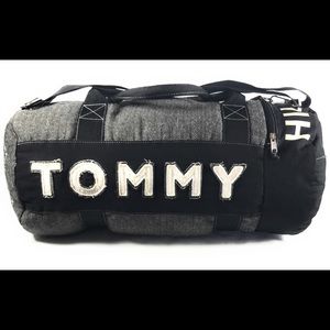 Tommy Hilfiger Tote Duffle Gym Weekend Bag